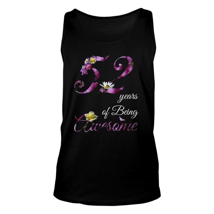 52 Years Old  Awesome Floral 1970 52Nd Birthday Gift Unisex Tank Top