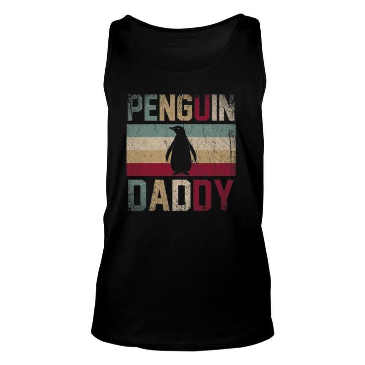 Father's Day Gift Idea Animal Lover Dad Retro Penguin Unisex Tank Top