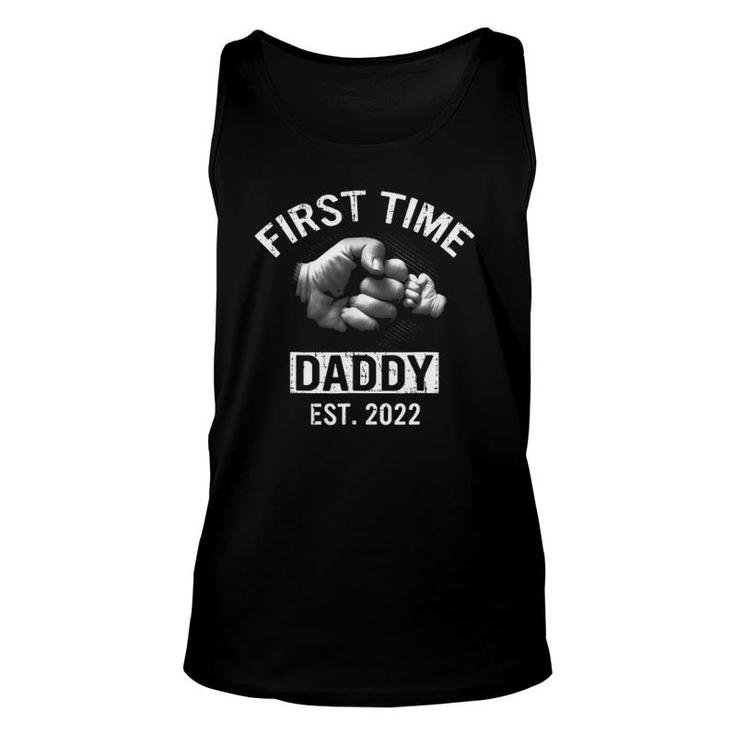 First Time Daddy New Dad Est 2022  Fathers Day Gift Unisex Tank Top