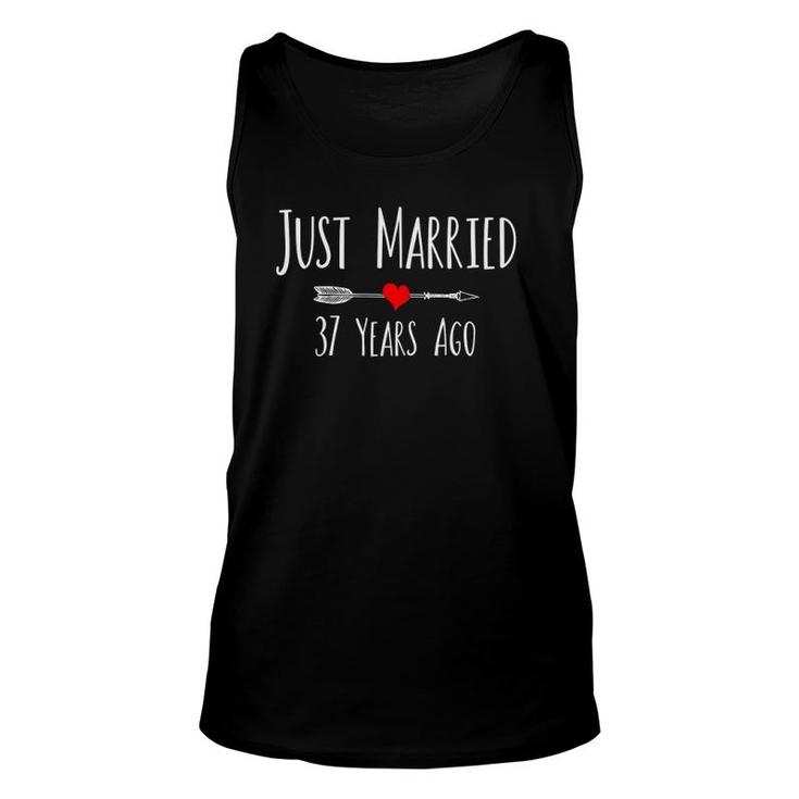 Just Married 37 Years Ago 37Th Wedding Anniversary Gift Unisex Tank Top