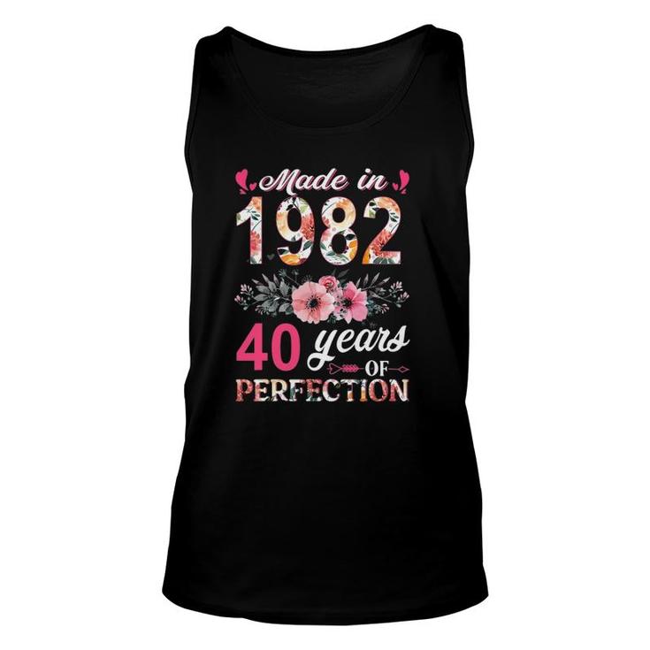 Made In 1982 Floral 40 Years Old 40Th Birthday Gifts Women Unisex Tank Top