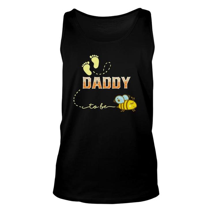 Mens Daddy To Bee Soon To Be Dad Gift For New Daddy Unisex Tank Top