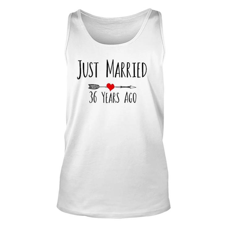Just Married 36 Years Ago 36Th Wedding Anniversary Gift  Unisex Tank Top