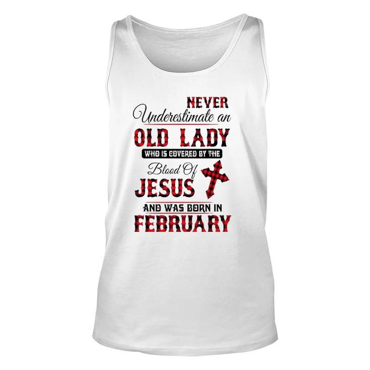 Never Underestimate An Old Lady Was Born In February Unisex Tank Top
