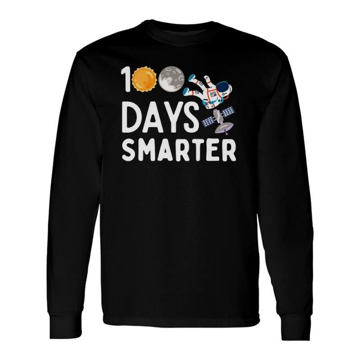 100 Days Smarter Happy 100Th Day Of School Moon Astronaut Long Sleeve T-Shirt T-Shirt