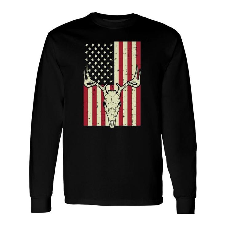 American Flag Deer Skull Vintage Hunting Patriotic Hunt Dad Long Sleeve T-Shirt T-Shirt