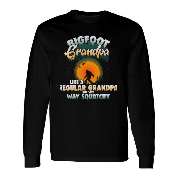 Bigfoot Grandpa Sasquatch Bigfoot Father's Day Long Sleeve T-Shirt T-Shirt