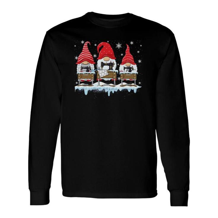 Cute Sewing Gnomes Santa Quilting Xmas Christmas Long Sleeve T-Shirt T-Shirt