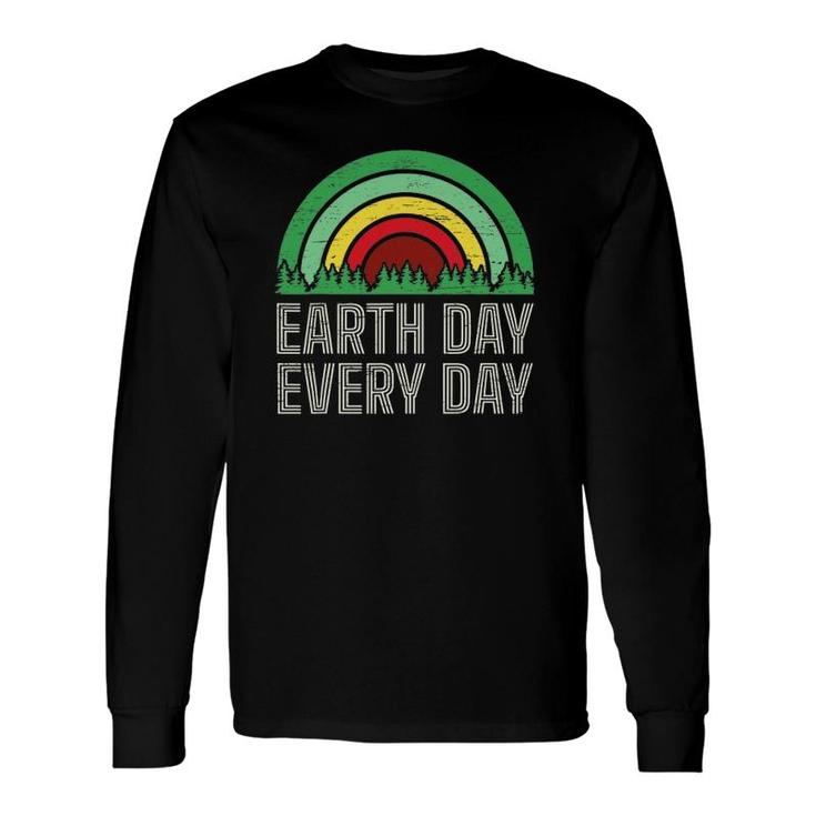 Earth Day Everyday Tree Rainbow Forest Trees Save Earth Top Long Sleeve T-Shirt T-Shirt