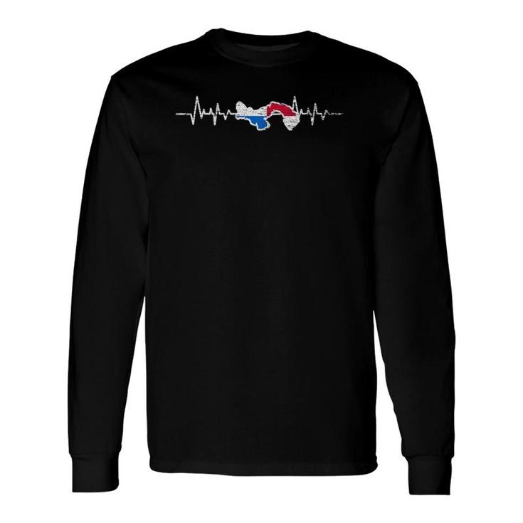 Patriotic Panamanian Flag Heartbeat Panama Long Sleeve T-Shirt T-Shirt