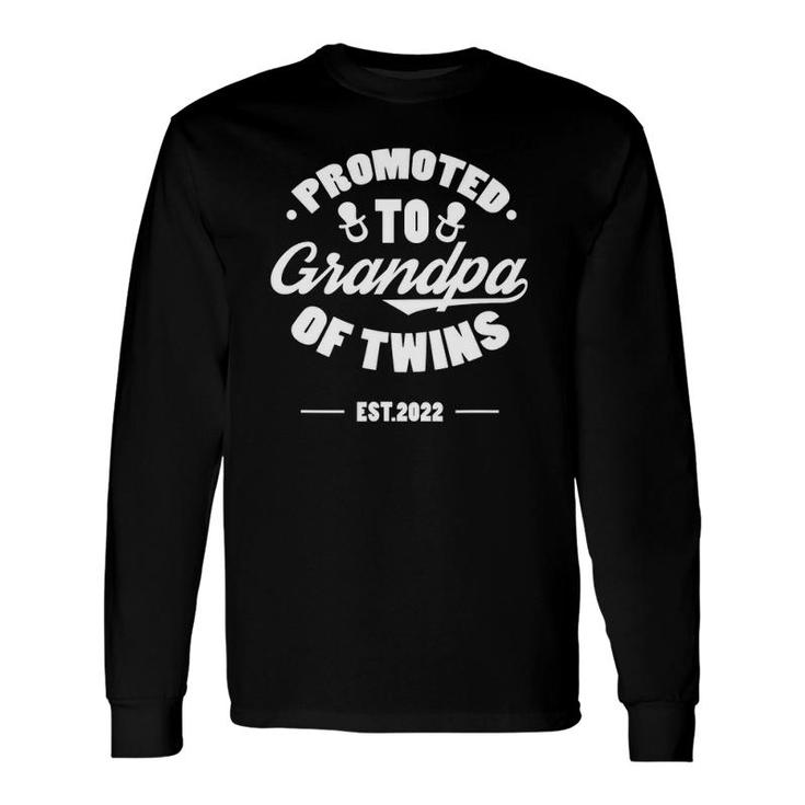 Promoted To Grandpa Of Twins Est 2022 Grandfather Pregnancy Long Sleeve T-Shirt T-Shirt