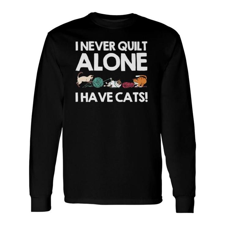 Quilting Cat Quilt Pet Lover Quilter Long Sleeve T-Shirt T-Shirt