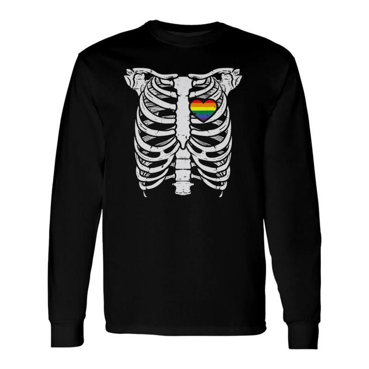 Skeleton Xray Ribs Halloween Heart Lgbtq Gay Pride Ally Long Sleeve T-Shirt T-Shirt