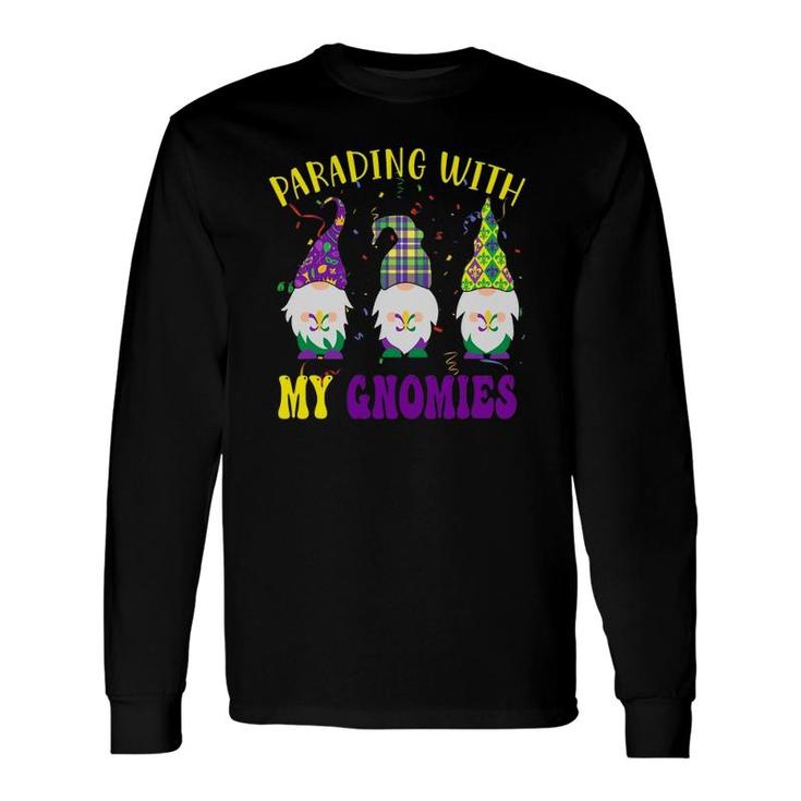 Three Gnomes Mardi Gras Parading With My Gnomies Long Sleeve T-Shirt T-Shirt