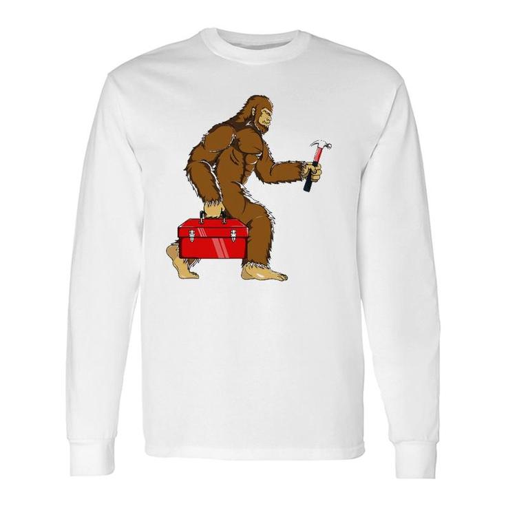 Bigfoot Father's Day Toolbox Hammer Sasquatch Yeti Long Sleeve T-Shirt T-Shirt