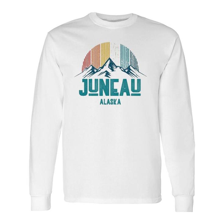 Juneau Alaska Vintage Mountains Nature Hiking Souvenir Long Sleeve T-Shirt