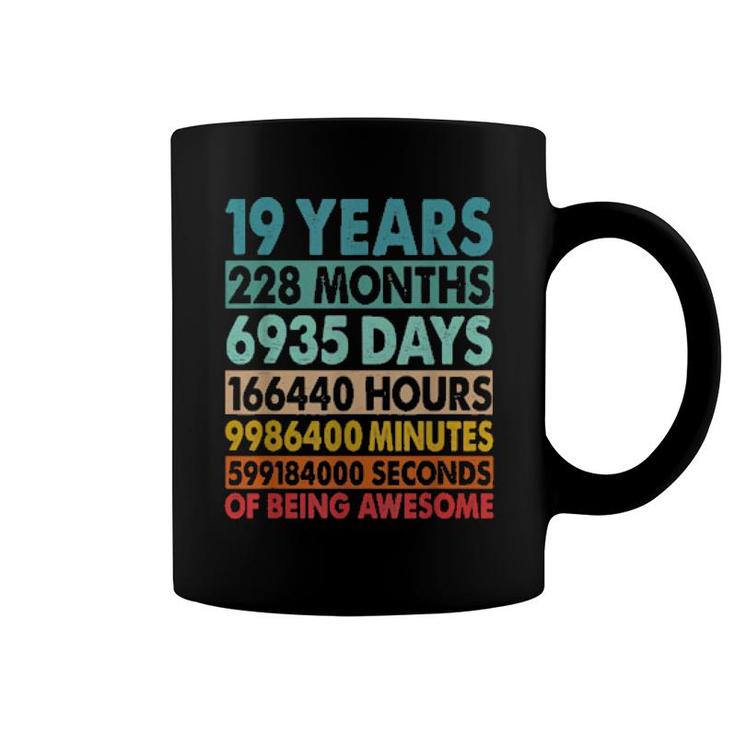 19 Years Old 19Th Birthday Vintage Retro  Coffee Mug