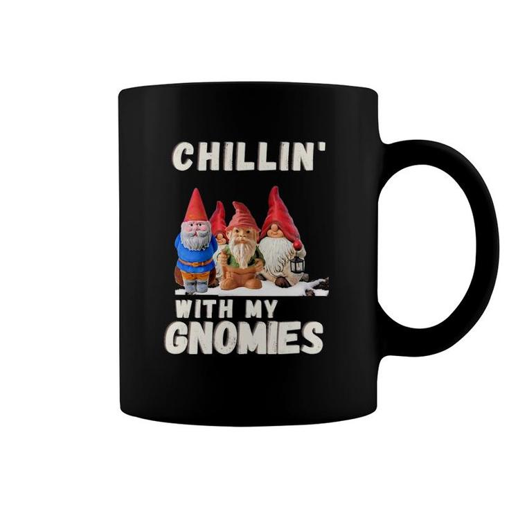Chillin' With My Gnomies Fun Christmas Tee Coffee Mug