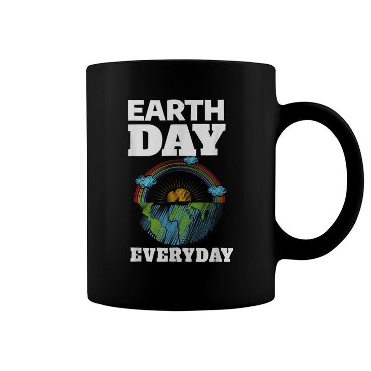 Earth Day Everyday Rainbow Teacher Retro Kids Cute Earth Day  Coffee Mug