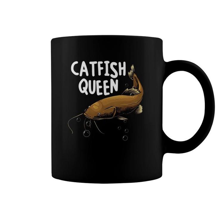 Funny Catfishing Art Women Mom Catfish Queen Fishing Hunters Coffee Mug