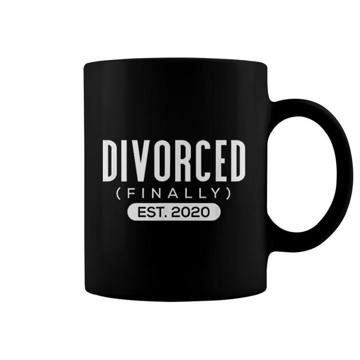 Funny Divorced Est 2020 Finally Divorced Coffee Mug