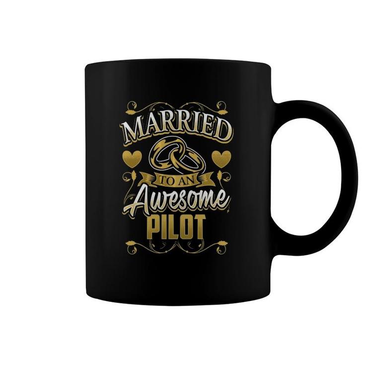 Married To An Awesome Pilot Mom  Wife Mother's Day Coffee Mug
