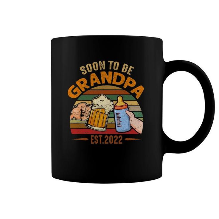 Mens Vintage Soon To Be Grandpa 2022 Fathers Day Coffee Mug