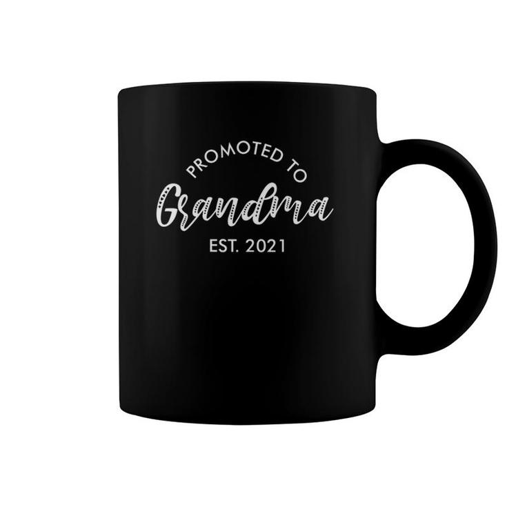Promoted To Grandma 2021 New Grandmother Pregnancy Gift Coffee Mug