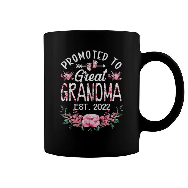 Promoted To Great Grandma Est 2022 Flowers New Grandma Coffee Mug