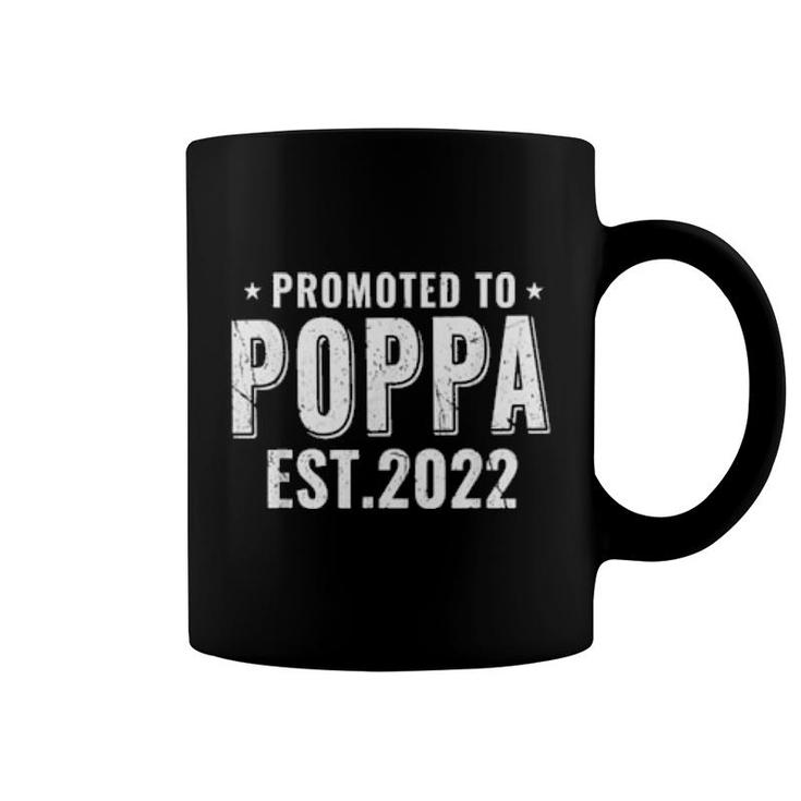 Promoted To Poppa 2022 Grandpa   Coffee Mug