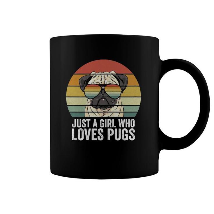 Retro Just A Girl Who Loves Pugs  Funny Pug Dog Gifts Coffee Mug