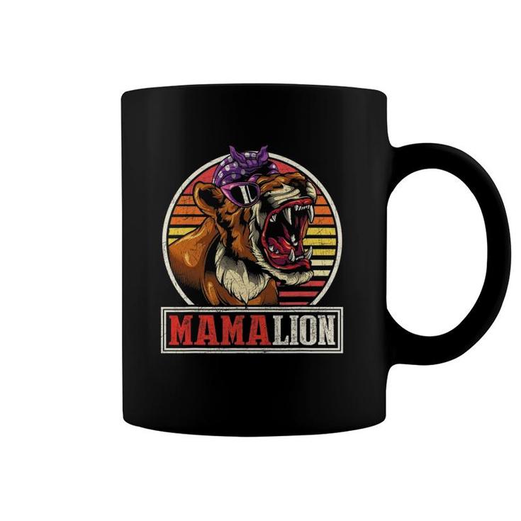 Retro Zoo Keeper Mommy Gift Jungle Animal Family Mama Lion Coffee Mug