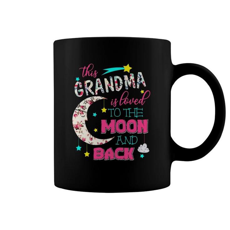 This Grandma Is Loved To The Moon And Back - Mother's Gift Coffee Mug