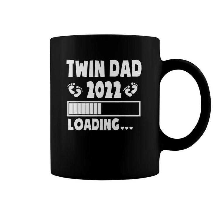 Twin Dad Of Twins 2022 Expecting Twin Dad Father's Day Cute Coffee Mug