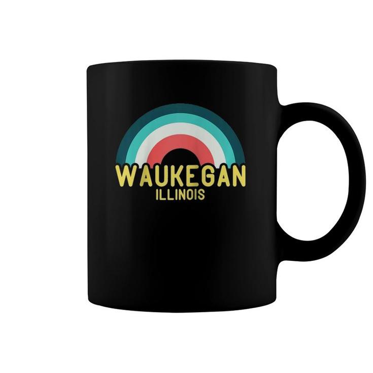 Waukegan Illinois Vintage Retro Rainbow Raglan Baseball Tee Coffee Mug