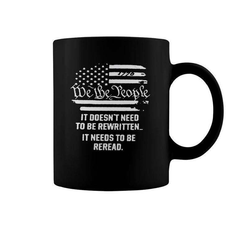 Womens Vintage American Flag It Needs To Be Reread We The People V-Neck Coffee Mug