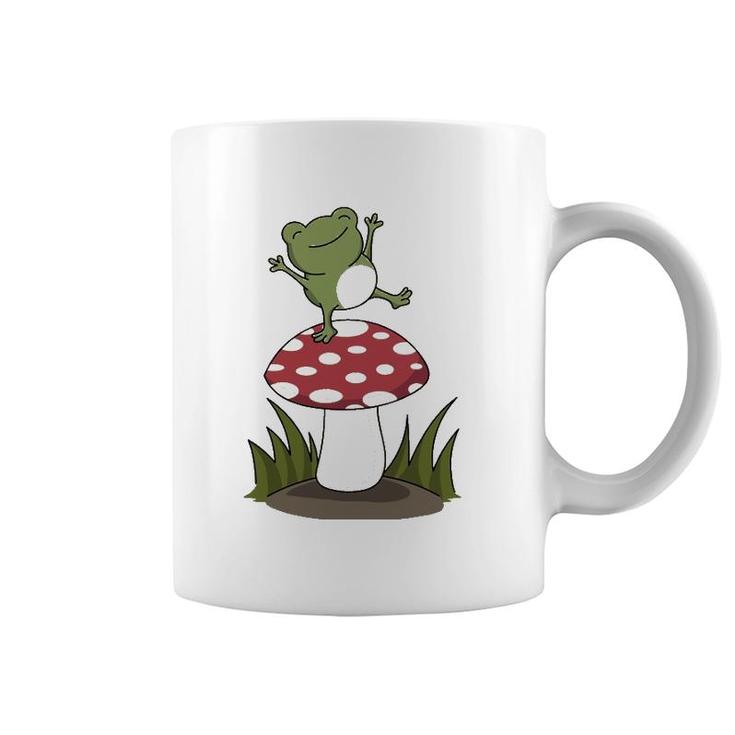 Cottagecore Mushroom Aesthetic Turtle Frog Animal Lover Coffee Mug