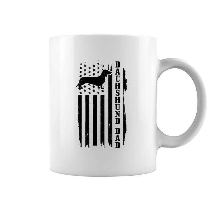 Dachshund Dad Vintage American Flag Patriotic Weiner Dog Coffee Mug