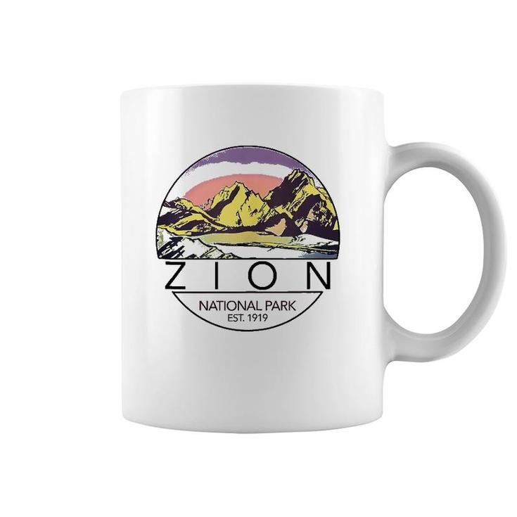 Retro Vintage Zion National Park  Coffee Mug