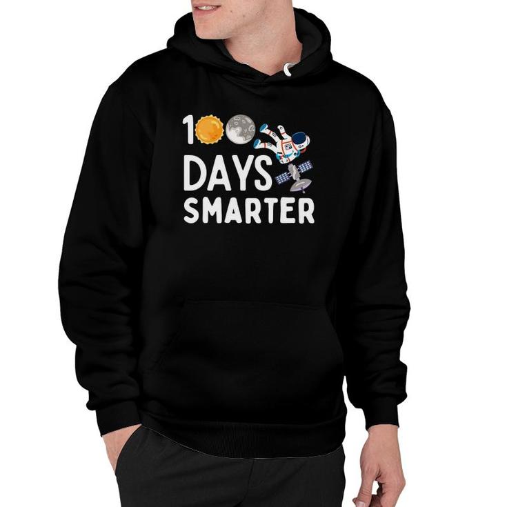 100 Days Smarter Happy 100Th Day Of School Moon Astronaut Hoodie