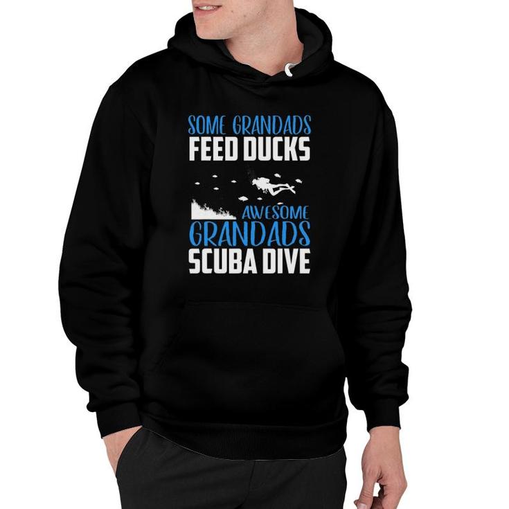 Awesome Grandads Scuba Dive Diving Grandpa Diver Funny Gift Hoodie