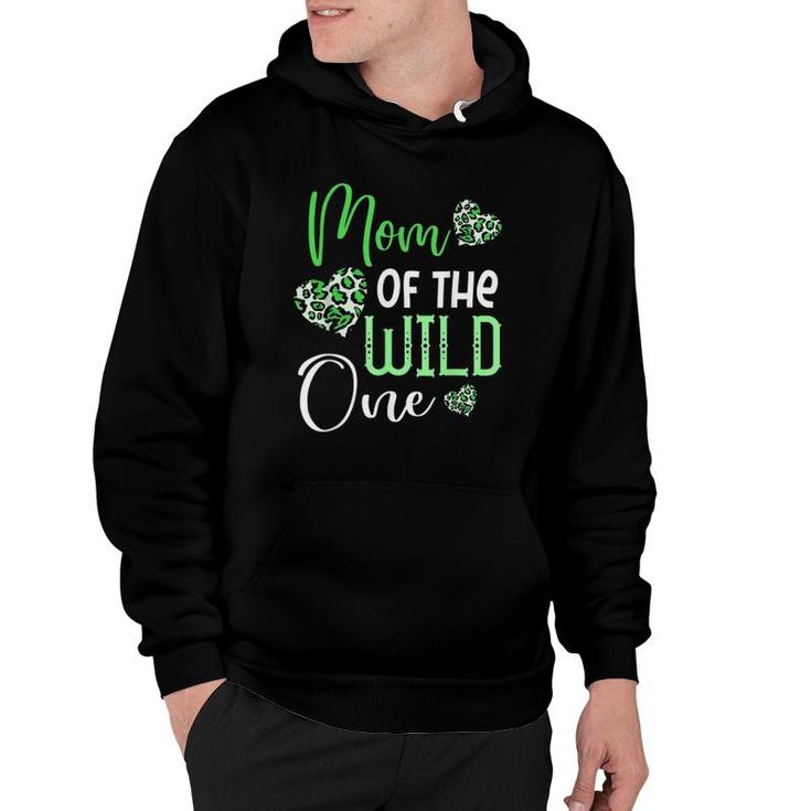 Mom Of The Wild One First St Patrick's Day Leopard Heart Mom Hoodie