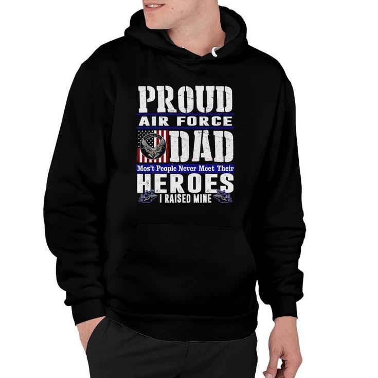 Proud Air Force Dad US Air Force Veteran Military Pride Hoodie