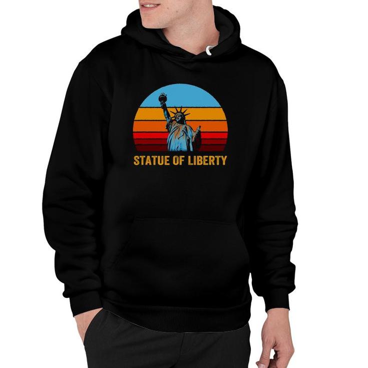 Retro Vintage Style Sunset Statue Of Liberty Hoodie