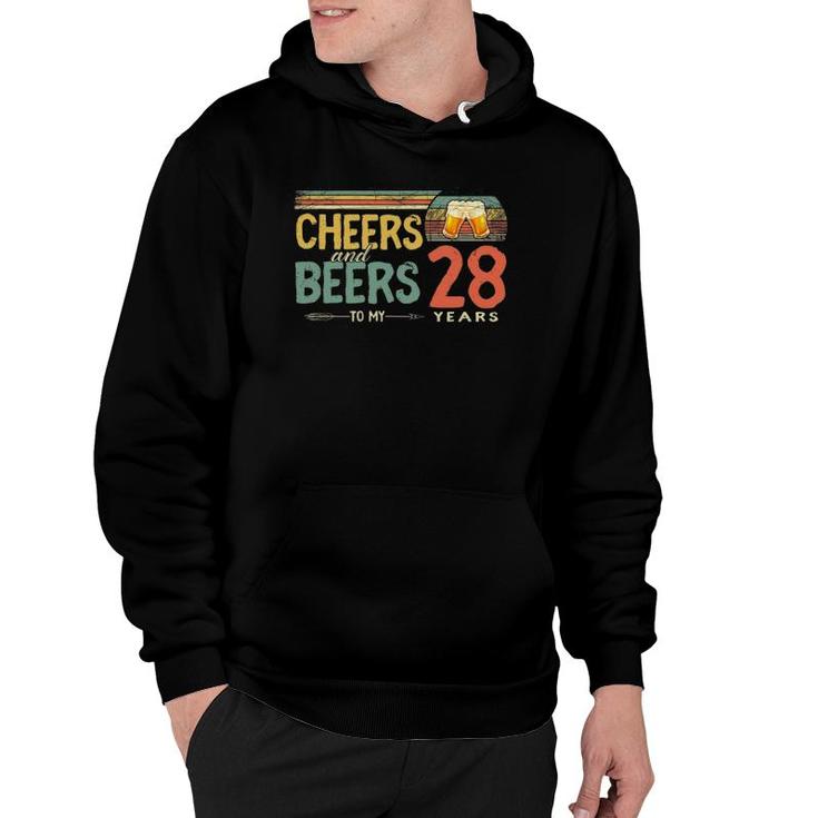 Vintage 28Th Birthday Retro Cheers And Beers To 28 Years Old Hoodie