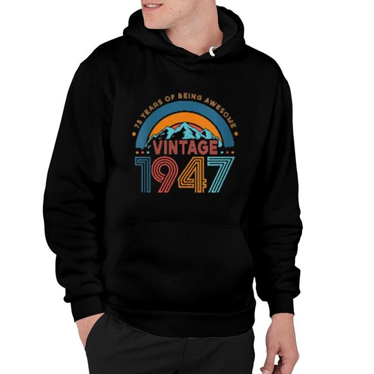 Womens 75 Years Old Retro 80S Style 75Th Birthday Born In 1947  Hoodie