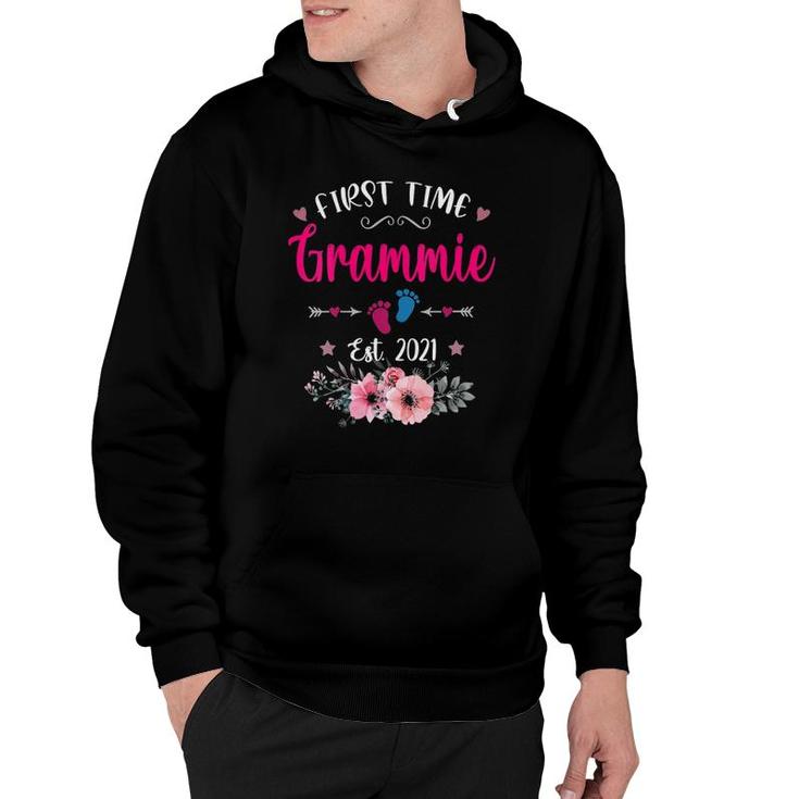 Womens First Time Grammie Est 2021 New Mom Funny Mother's Day Women V-Neck Hoodie