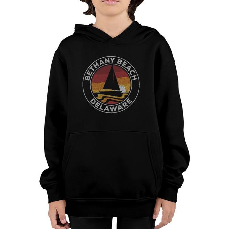 Bethany Beach Delaware Vintage Sailboat 70S Retro Sunset Youth Hoodie