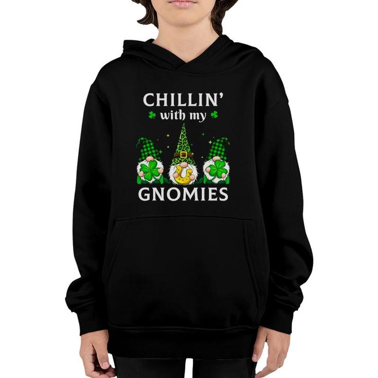 Chillin' With My Gnomies St Patrick's Day Gnome Shamrock Irish Youth Hoodie