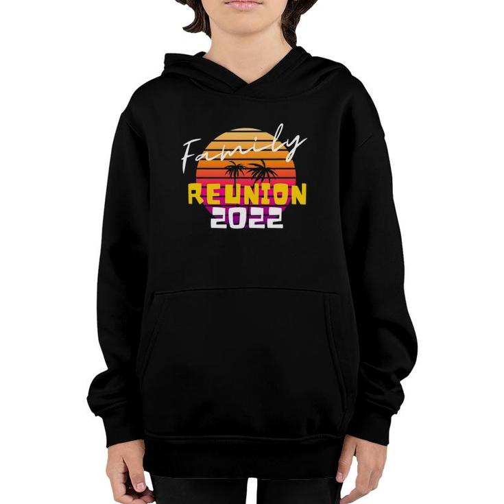 Family Reunion 2022 Retro Cousin Crew Vacation Trip Matching Youth Hoodie